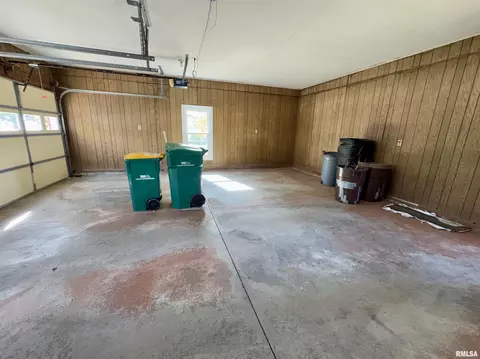 Other - 1347 Carolbeth Ave, Macomb, IL 61455 photo 9 of 10