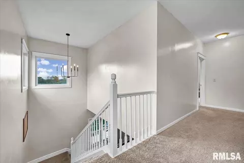 Entry Way - 493 Reaba Ave, Congerville, IL 61729 photo 4 of 4