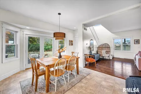 Dining - 493 Reaba Ave, Congerville, IL 61729 photo 1 of 1