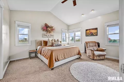 Bedroom - 493 Reaba Ave, Congerville, IL 61729 photo 1 of 9