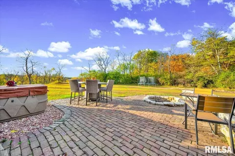 Exterior - 493 Reaba Ave, Congerville, IL 61729 photo 6 of 11