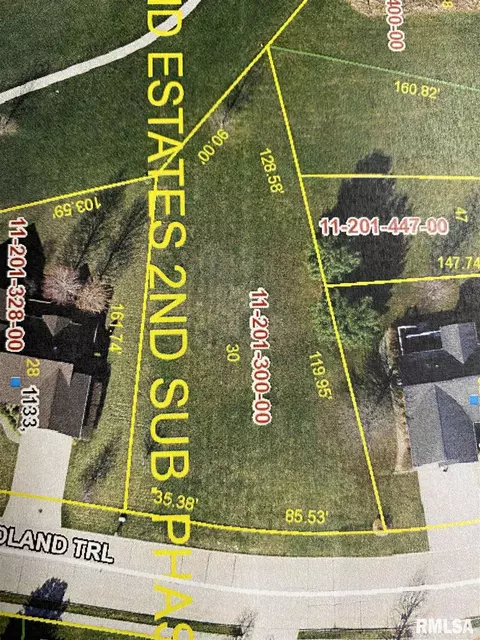 000 Woodland Trail Trl, Macomb, IL 61455