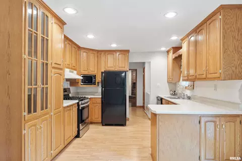 29780 E Northrup Rd, Trivoli, IL 61569 photo 7
