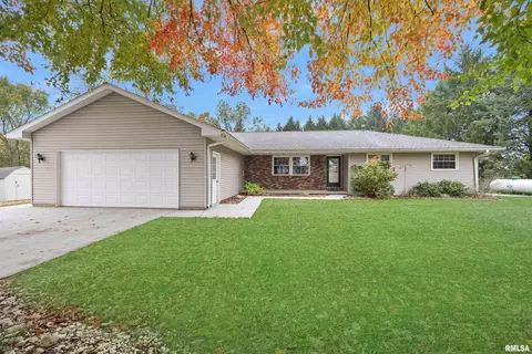 29780 E Northrup Rd, Trivoli, IL 61569