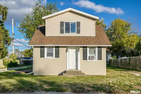 516 Creve Coeur Ave, Creve Coeur, IL 61610