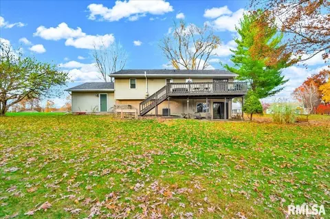 Exterior - 10520 W Sir Durham Ct, Mapleton, IL 61547 photo 8 of 10