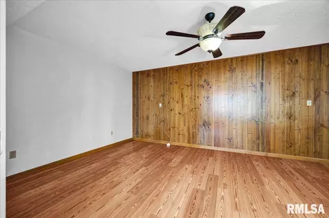 Bedroom - 10520 W Sir Durham Ct, Mapleton, IL 61547 photo 3 of 6