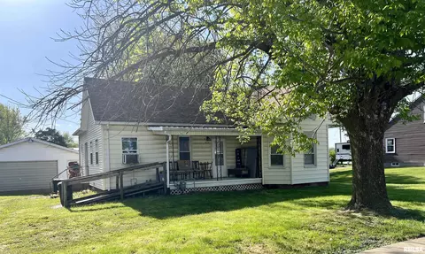 1428 N Main St, Lewistown, IL 61542