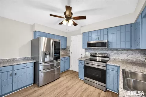 Other - 104 Robert Dr, Normal, IL 61761 photo 5 of 7
