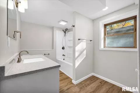 Bath - 104 Robert Dr, Normal, IL 61761 photo 2 of 2