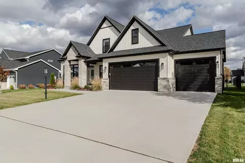 11310 N Copper Creek Pt, Dunlap, IL 61525