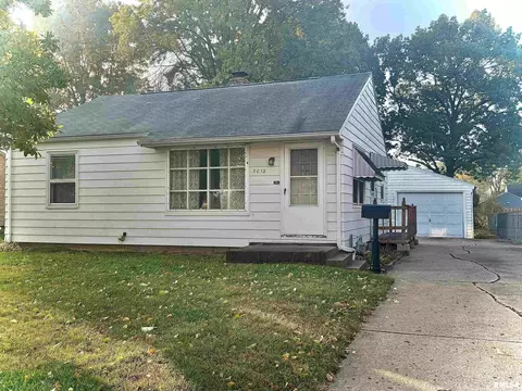 3012 W Alice Ave, West Peoria, IL 61604