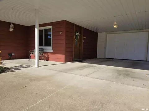 2 Rose Ct, Pekin, IL 61554 photo 5