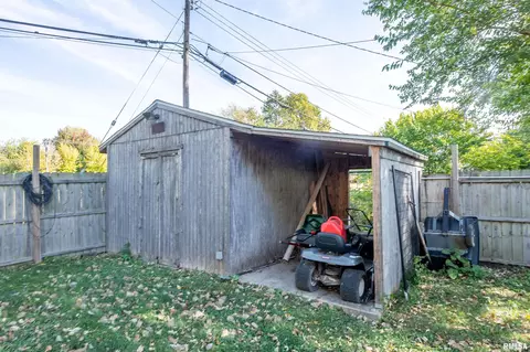 1212 E Adams St, Macomb, IL 61455 photo 44