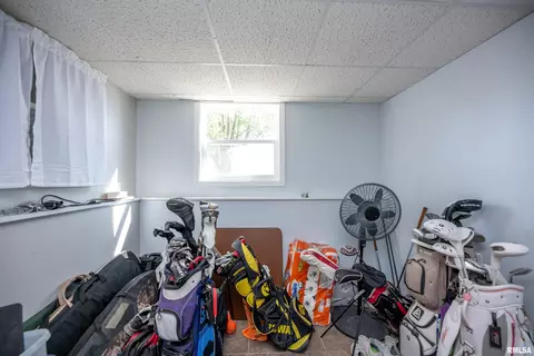 1212 E Adams St, Macomb, IL 61455 photo 22