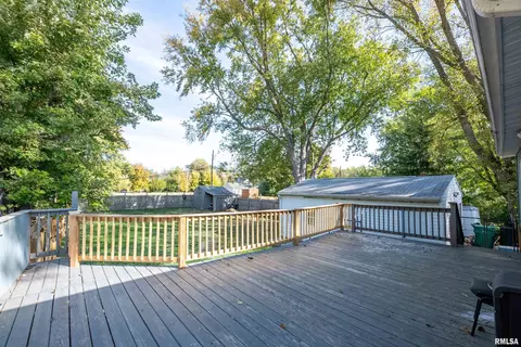 1212 E Adams St, Macomb, IL 61455 photo 42