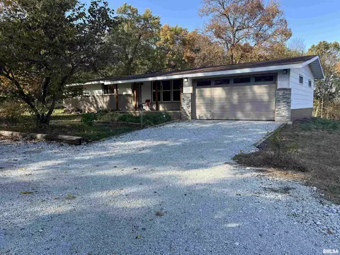 22648 Fleming Rd, Topeka, IL 61567