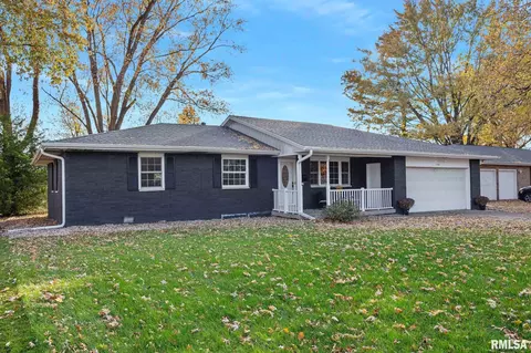 Other - 916 E Jackson St, Morton, IL 61550 photo 1 of 9