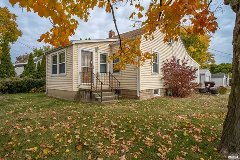 222 S Main St, Peoria, IL 61604