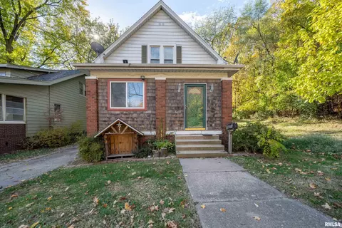 805 Abington St, Peoria, IL 61603