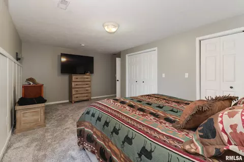 Bedroom - 212 E Garfield St, Minier, IL 61759 photo 5 of 5