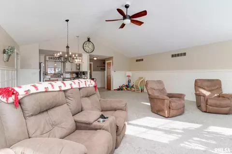 Other - 212 E Garfield St, Minier, IL 61759 photo 3 of 18