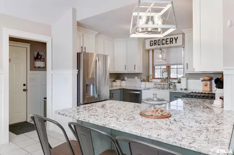 Kitchen - 212 E Garfield St, Minier, IL 61759 photo 2 of 3