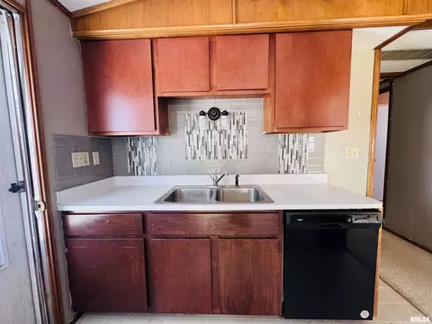 Kitchen - 10810 E 1000th St, Macomb, IL 61455 photo 2 of 2