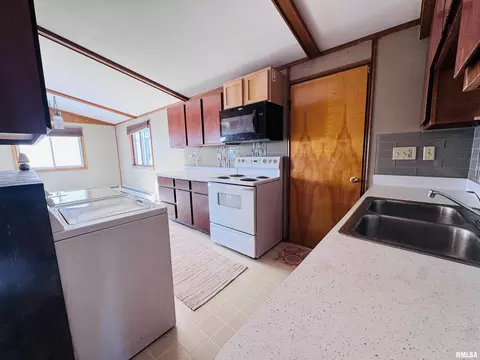Other - 10810 E 1000th St, Macomb, IL 61455 photo 5 of 5