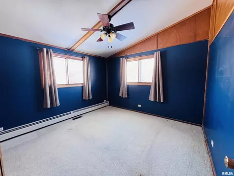 Bedroom - 10810 E 1000th St, Macomb, IL 61455 photo 5 of 6