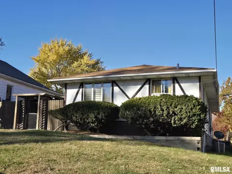 1411-1413 E Tripp Ave, Peoria, IL 61603