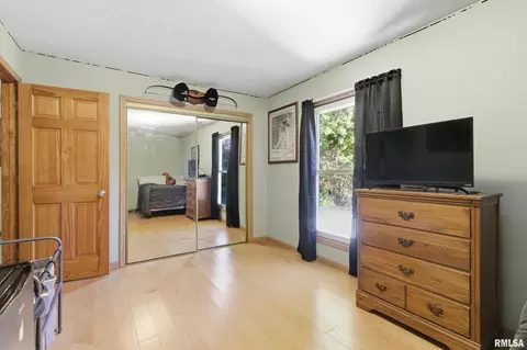 Other - 21 Armstrong Ct, Macomb, IL 61455 photo 9 of 10