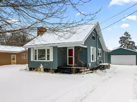 120 Lakewood Ave, East Peoria, IL 61611