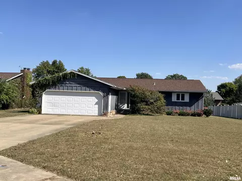 700 Taylor St, Morton, IL 61550