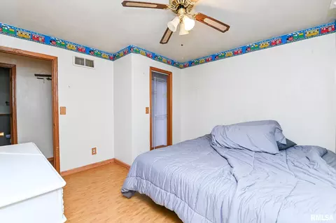 Bedroom - 8810 S Mapleton Rd, Mapleton, IL 61547 photo 2 of 13