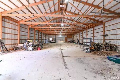 Entry Way - 8810 S Mapleton Rd, Mapleton, IL 61547 photo 6 of 6