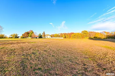 Exterior - 8810 S Mapleton Rd, Mapleton, IL 61547 photo 11 of 11