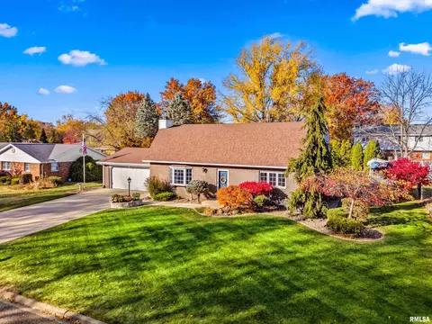 41 Forestview Rd, Morton, IL 61550 photo 2