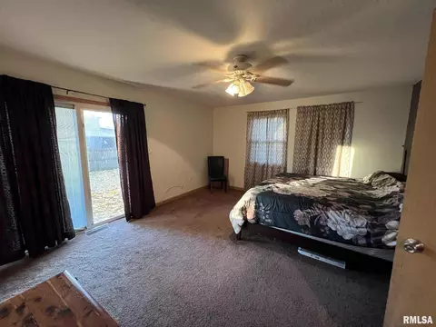101 Barsi Blvd, Macomb, IL 61455 photo 14