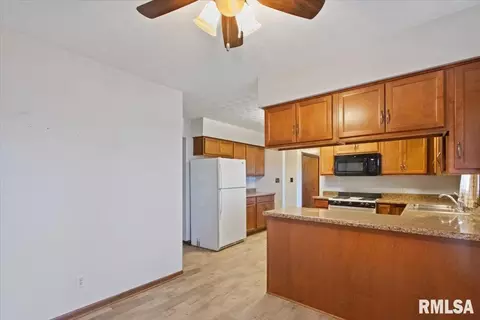 Other - 678 Banta Rd, Lowpoint, IL 61545 photo 1 of 10