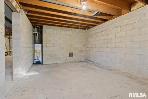 Other - 678 Banta Rd, Lowpoint, IL 61545 photo 8 of 10