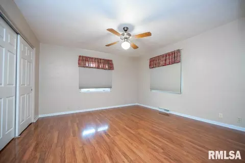 2447 Centennial Dr, Washington, IL 61571 photo 7