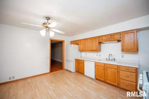 2447 Centennial Dr, Washington, IL 61571 photo 21