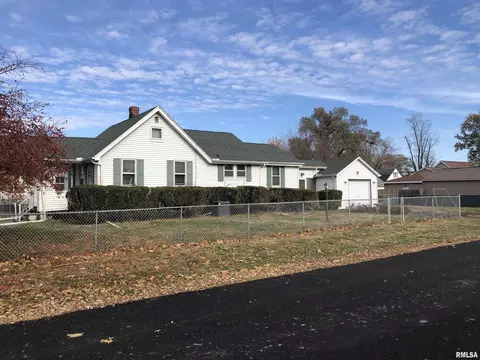 3814 S Lauder Ave, Bartonville, IL 61607