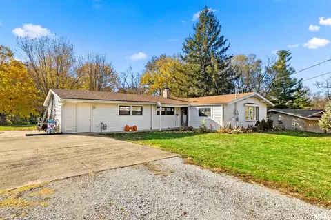 111 Sheffield Rd, Groveland, IL 61535