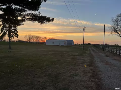 11625 State Route 29 Hwy, Pekin, IL 61554