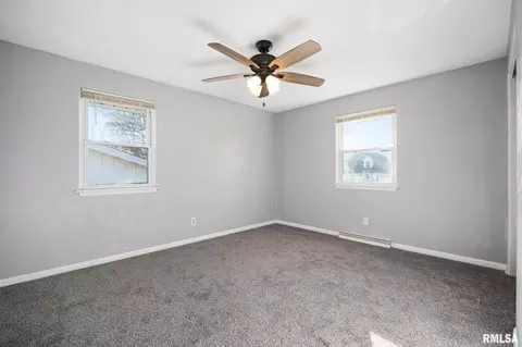 947 E Marshall St, Morton, IL 61550 photo 19