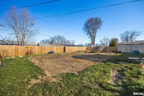 947 E Marshall St, Morton, IL 61550 photo 36