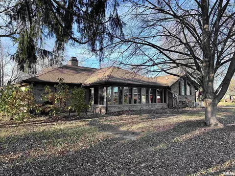 815 E Franklin St, Macomb, IL 61455 photo 38