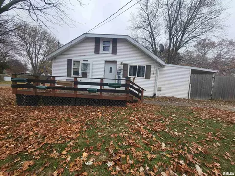 722 Monroe St, Kewanee, IL 61443